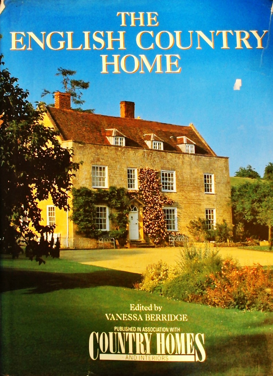 THE ENGLISH COUNTRY HOME