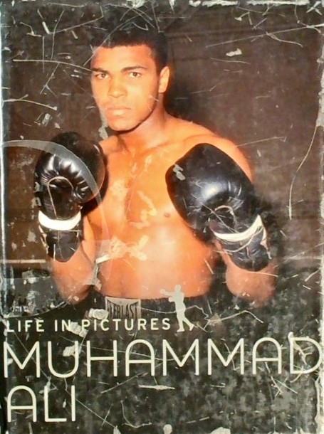 MUHAMMAD ALI LIFE IN PICTURES
